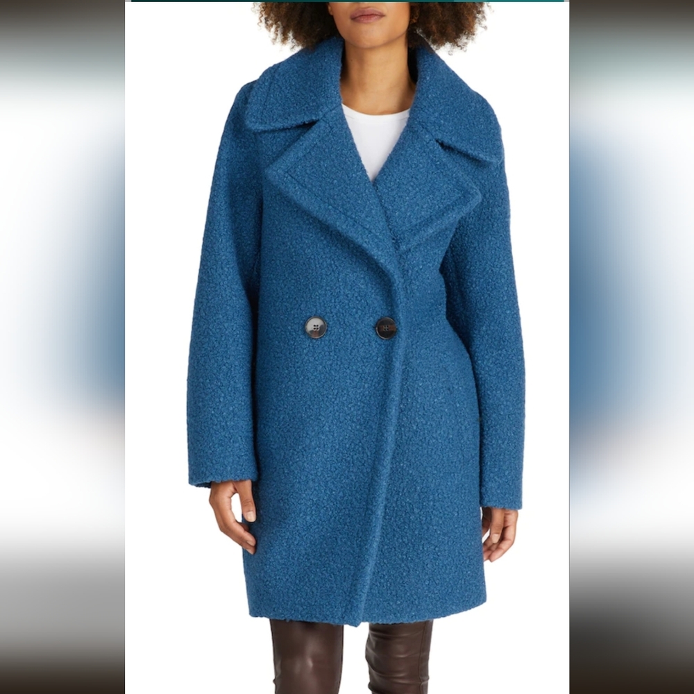 In excellent condition:: Oversized NVLT blue 🧸 💙 coat